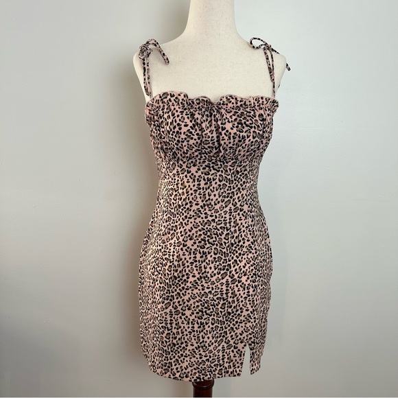 PRINCESS POLLY Women’s Pink Cheetah Print Mini Dress Size 4 - Picture 2 of 4